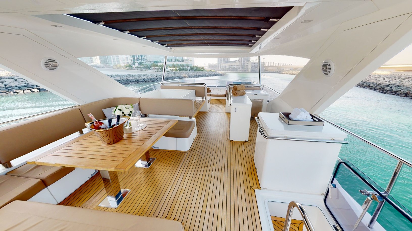 Galeon charter in Dubai, photo 2