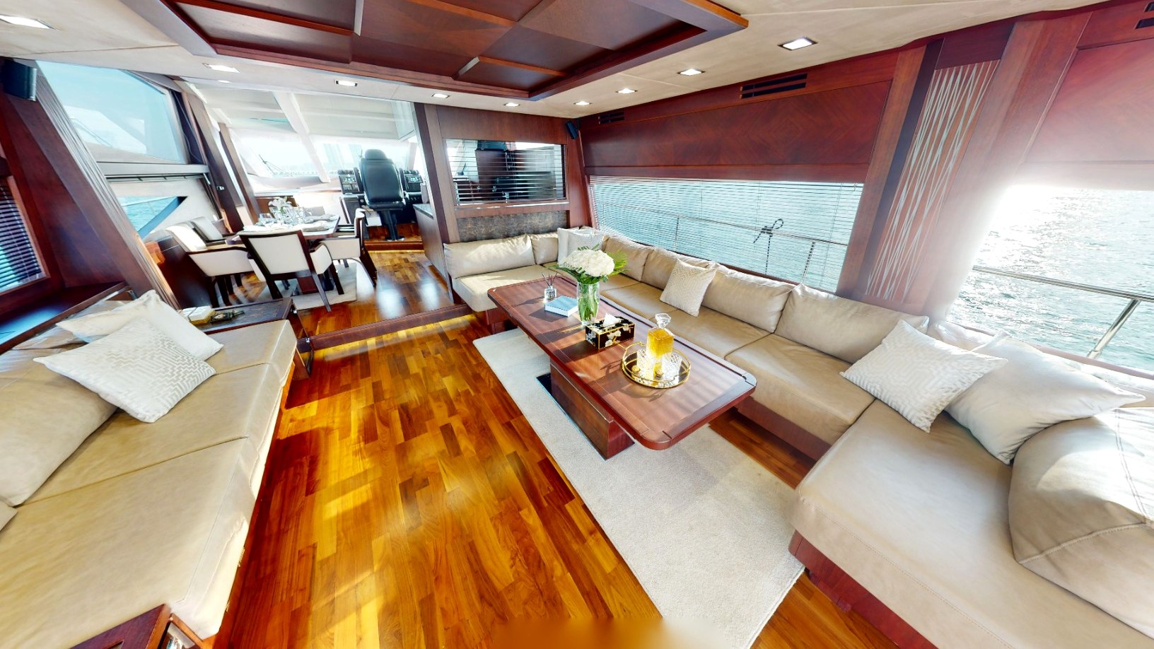 Galeon charter in Dubai, photo 3