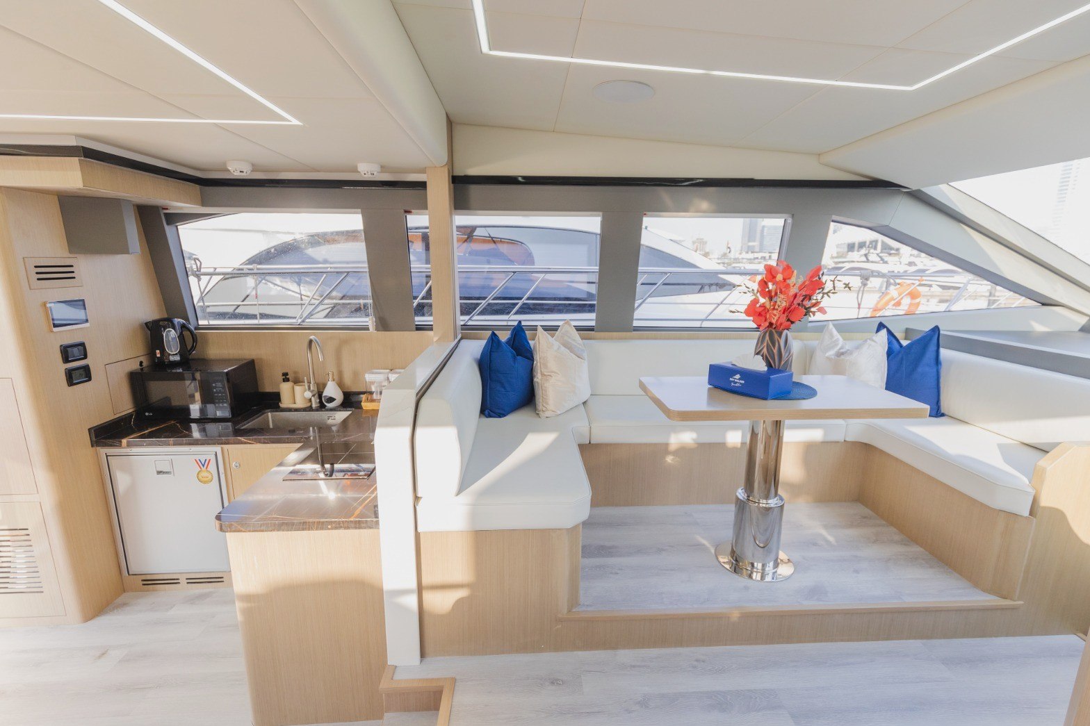 Sky Walker Ace charter in Dubai, photo 7