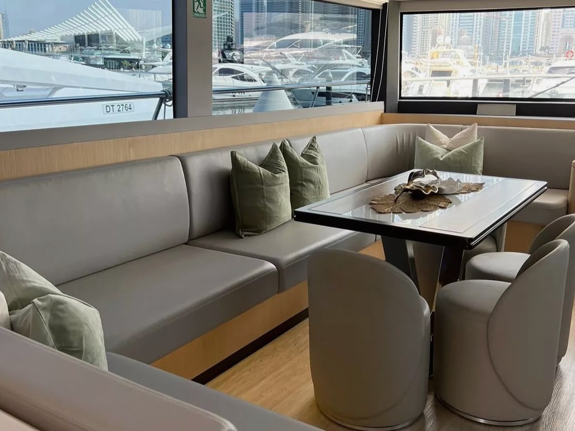 Sky Walker Taka Blue charter in Dubai, photo 2