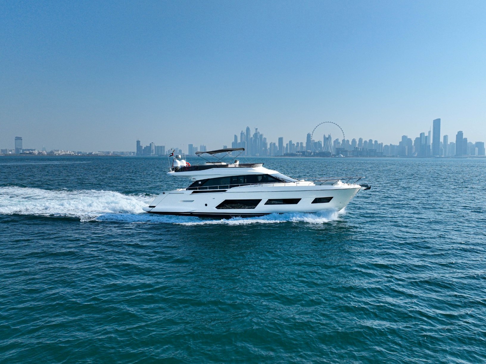 Ferretti 67 ft charter in Dubai, photo 11