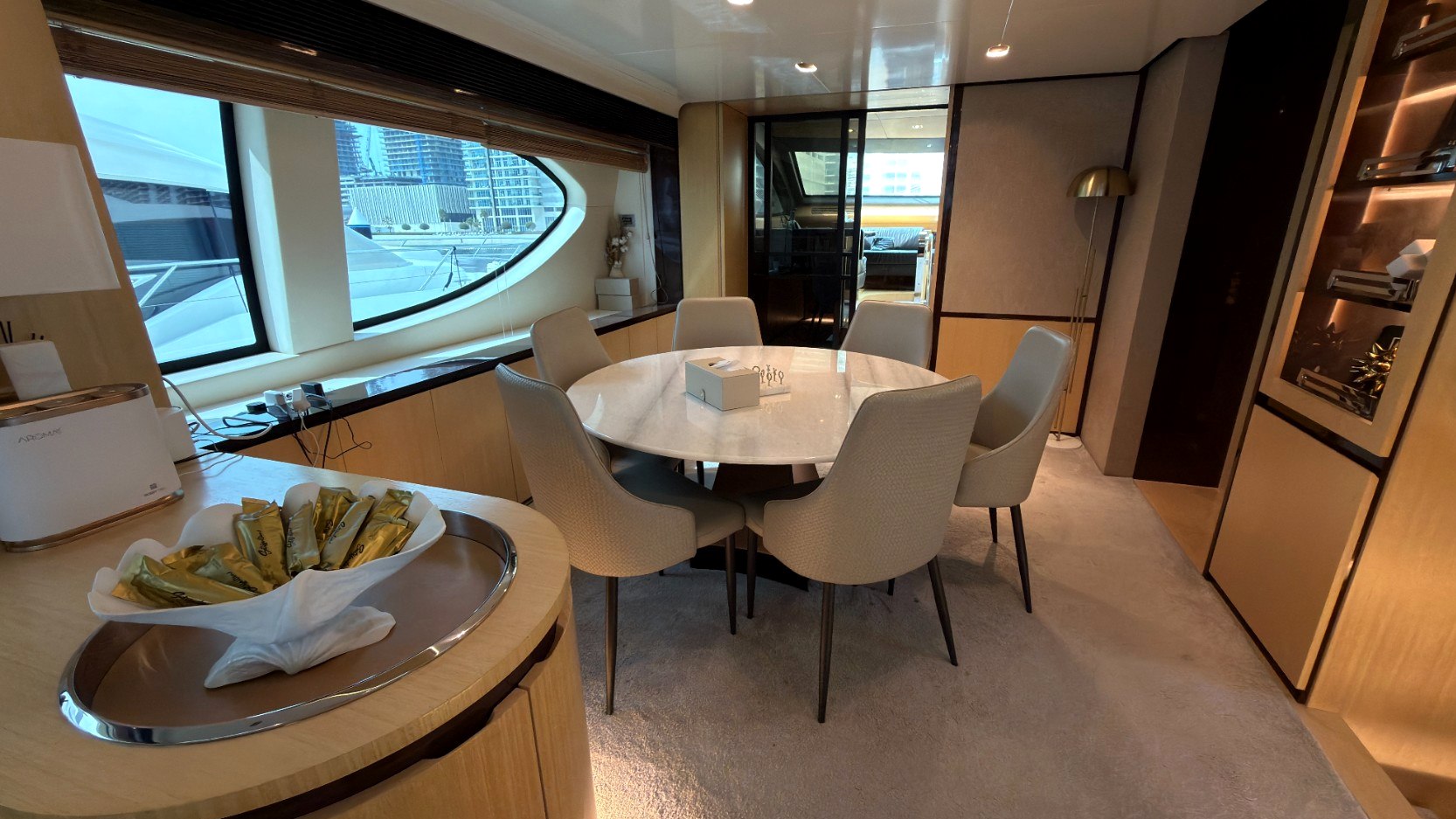 Azimut Satisfaction charter in Dubai, photo 2