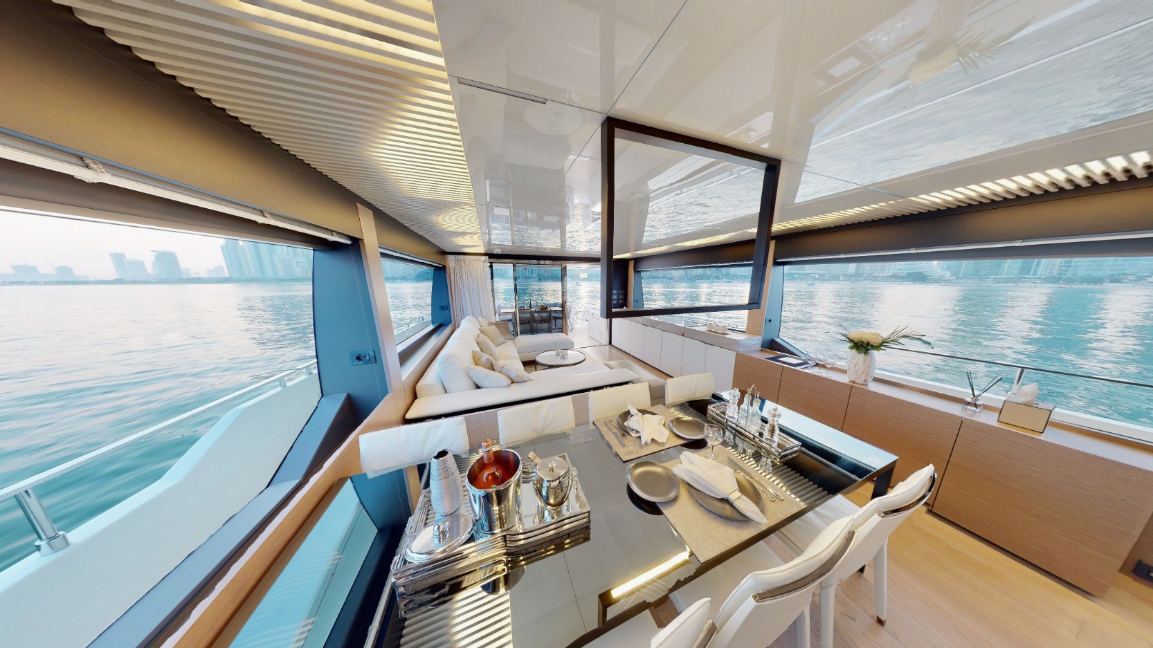 Ferretti 78 ft charter in Dubai, photo 8