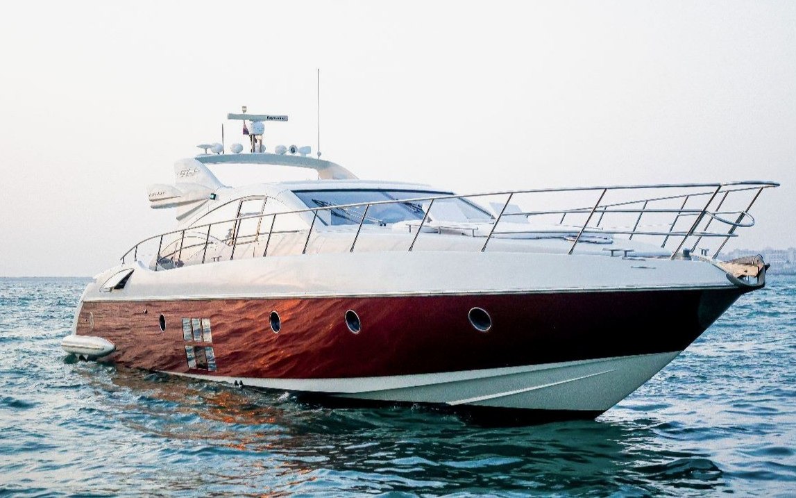 Azimut Sura for charter